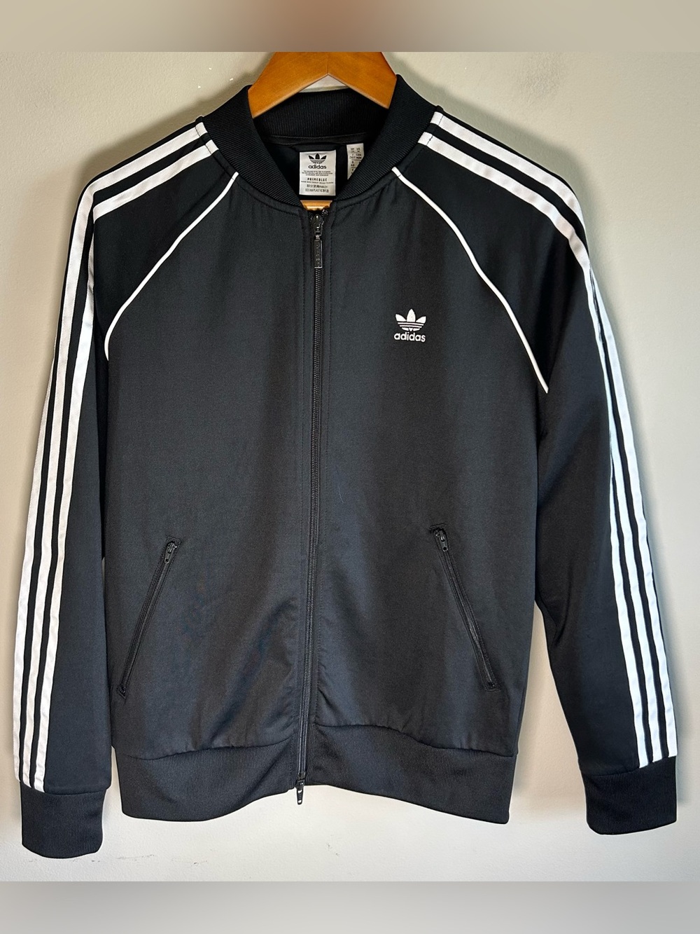 adidas Originals SST Track Jacket Men’s M Black White Trefoil Primeblue Full Zip